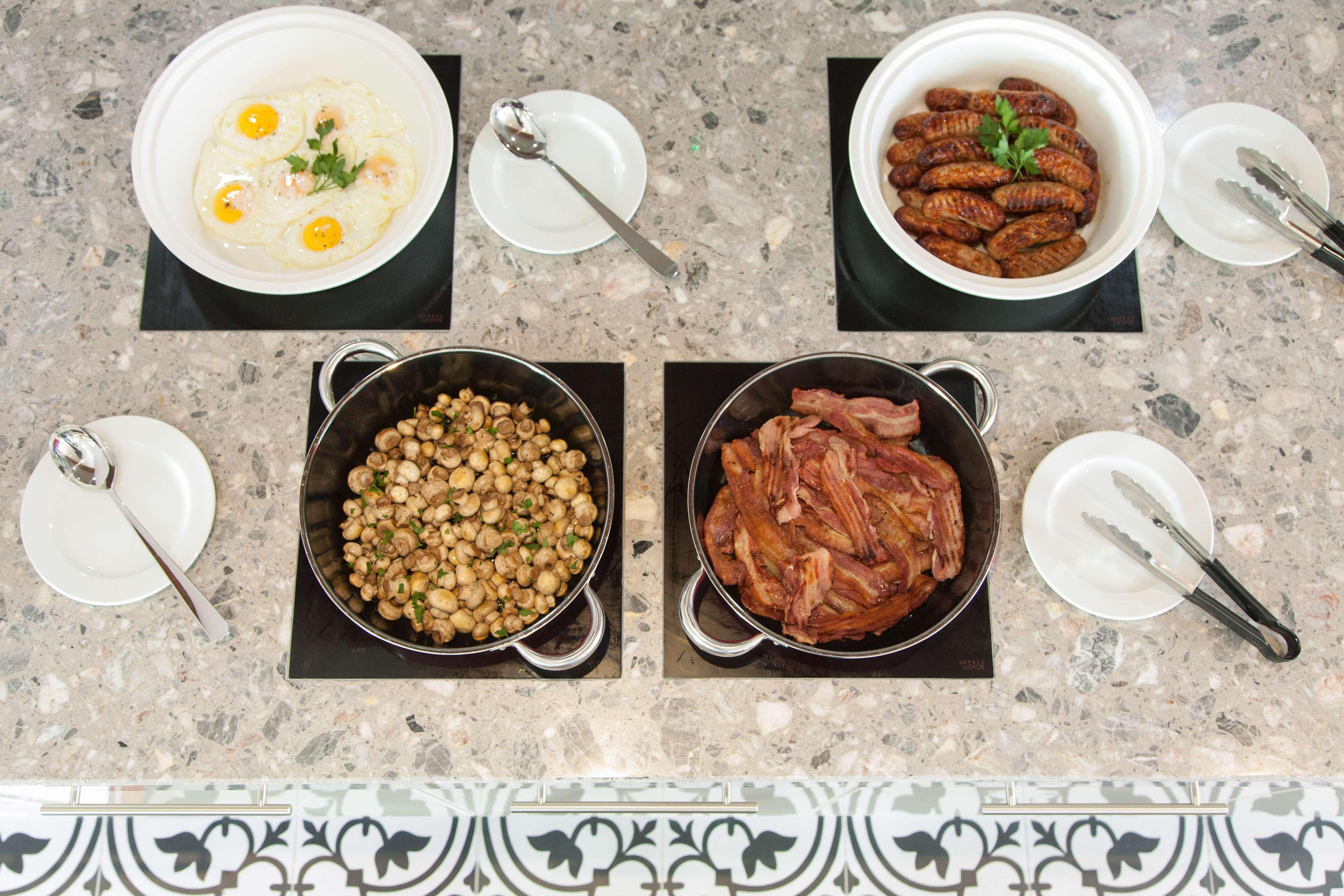 Hyatt Place West London Hayes 希思罗 外观 照片
