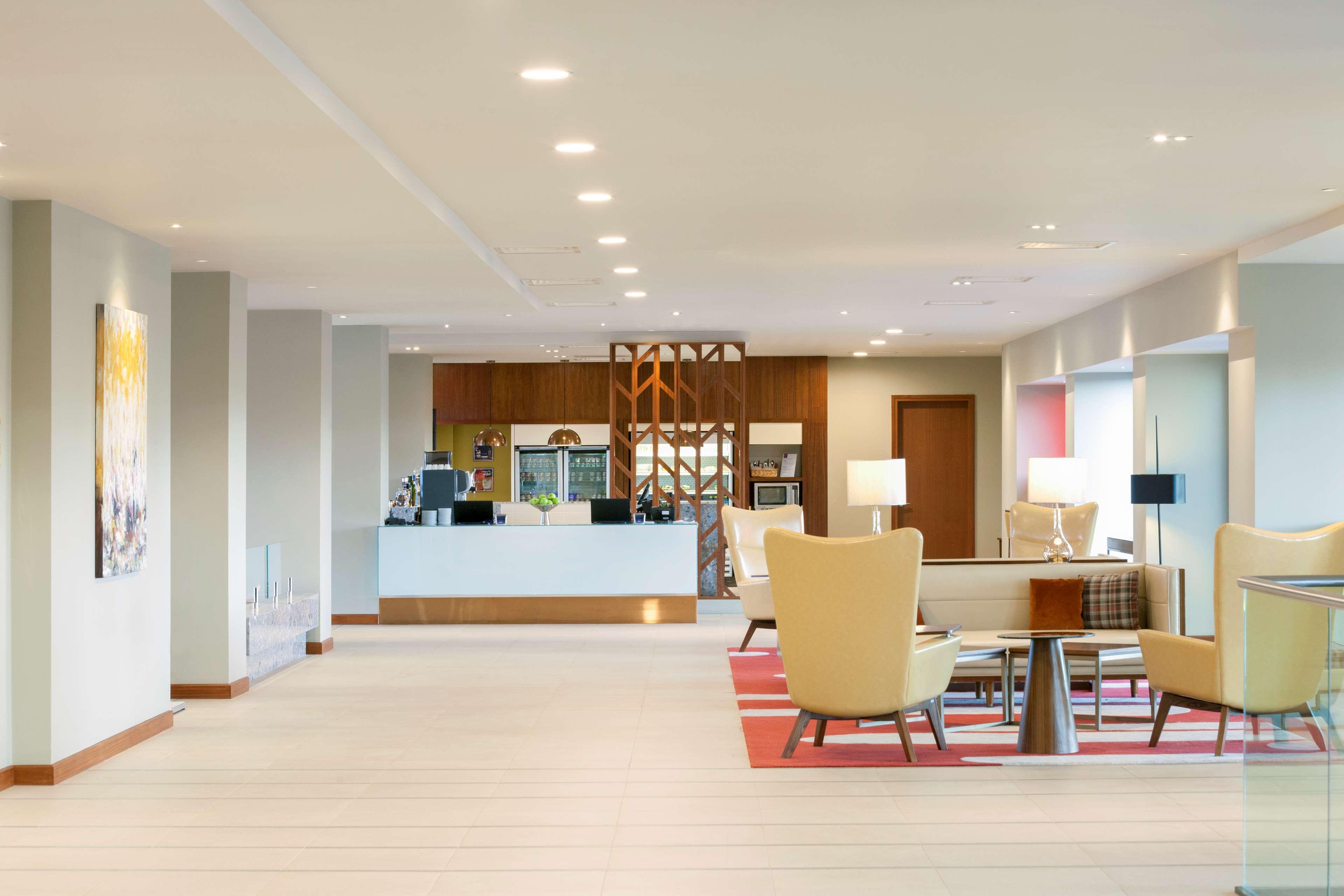 Hyatt Place West London Hayes 希思罗 外观 照片
